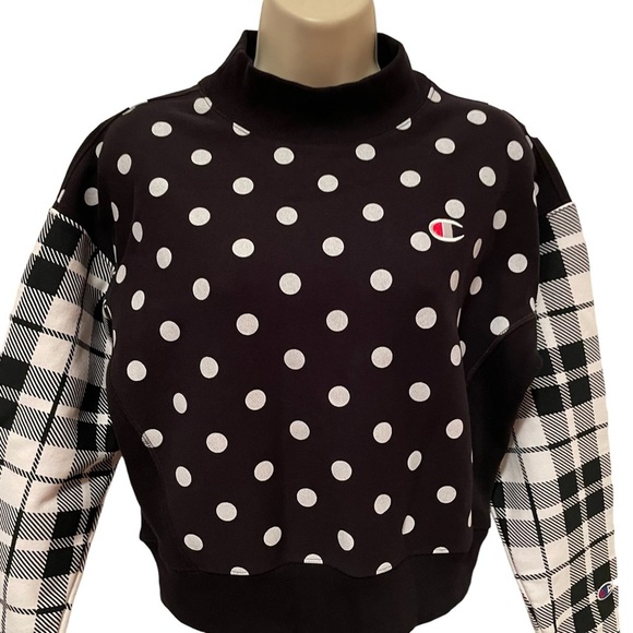 Champion and Urban Outfitters Collab Women’s Crop Reverse Weave Sweatshirt Small - Picture 3 of 11